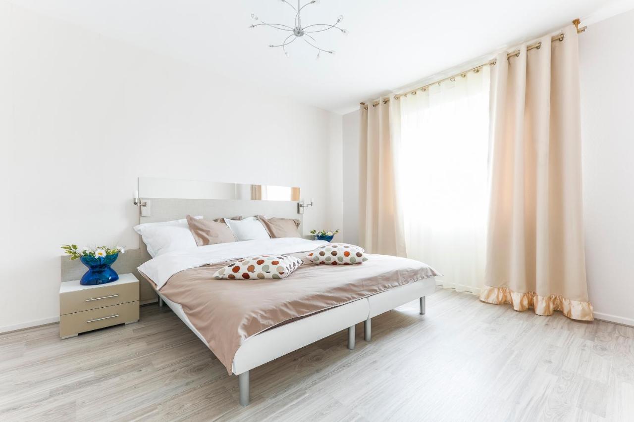 Appartement "Le Maia" Sélestat Exteriör bild